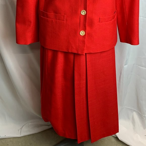 NWOT E.H. Woods Red Blazer and Pleated Skirt Set Sixe 8 - Picture 6 of 12